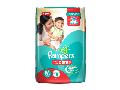 Pampers Medium Dry Pant Diapers (Pack of 8)